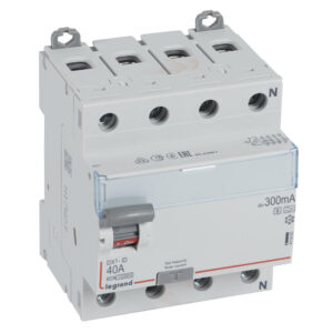 DX³ RCCB fejlstrømsafbryder 40A 4pol 300mA type A S 4M 10KA produkt