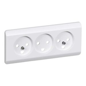 OPUS 66 afdaekning for tripel stikkontakt 2 pol med jord standard planforsaenket hvid produkt