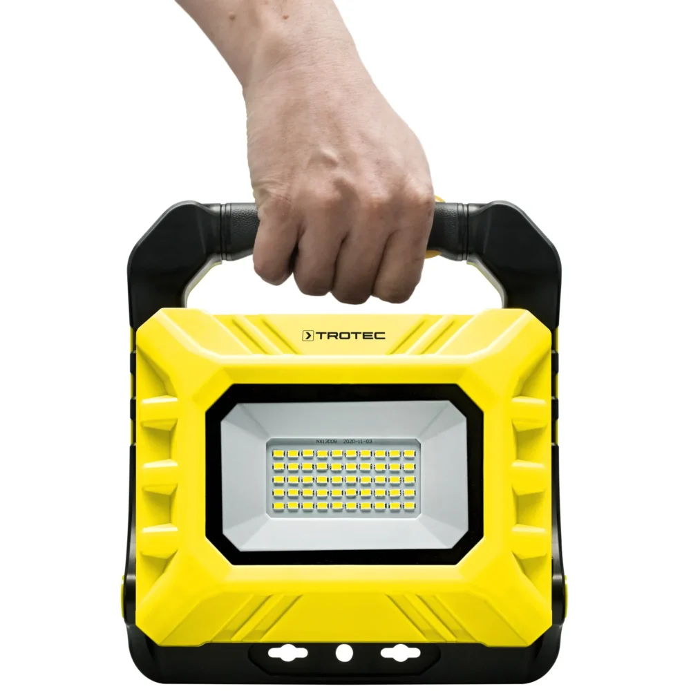 Trotec batteridrevet led-arbejdslampe pwls 15-20v inkl. Batteri og oplader Batteridrevet led arbejdslampe pwls 15 20v inkl. Batteri og oplader 146566 1646127365