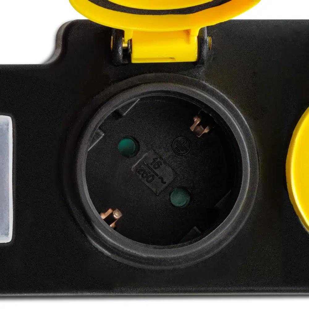 Stikkontaktliste med selvlukkende beskyttelsesdæksel pvp6 157163 1675408962