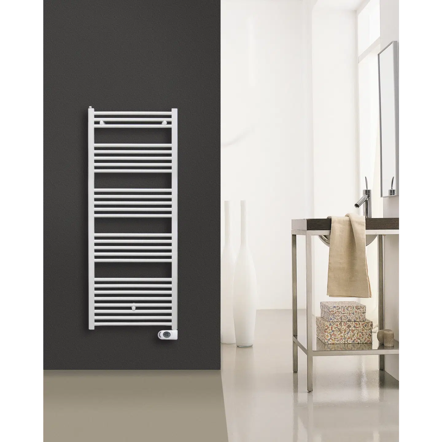HÅNDKLÆDE RADIATOR 1500X500MM 700W HVID