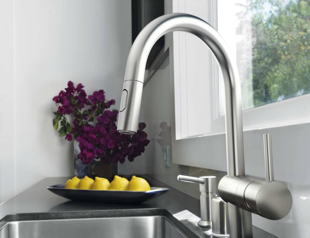 Grohe minta køkkenarmatur brus dual c-tud, med udtrækstud. Supersteel