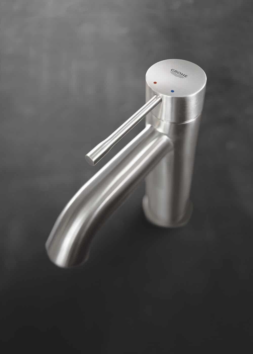 Grohe essence new håndvaskarmatur. S-size. Supersteel